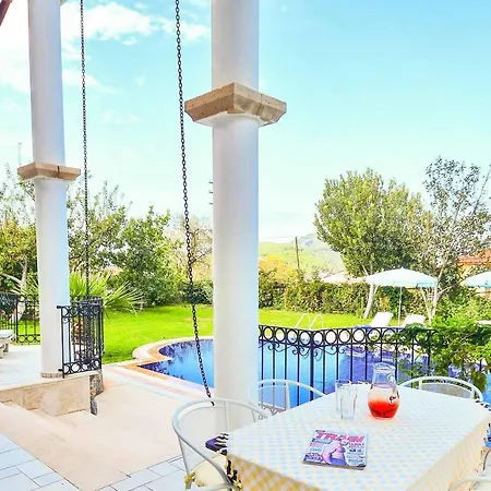 Sun Villa *